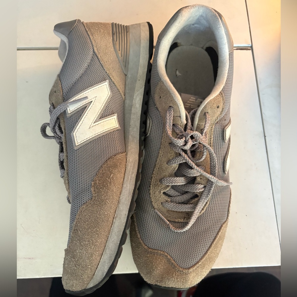 New Balance Men's Gray and Tan Sneakers